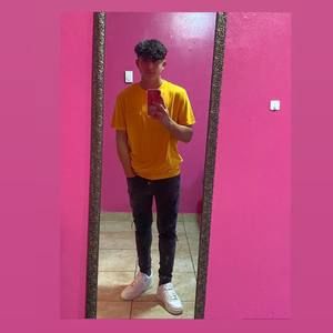 Meet your Posher, Nery